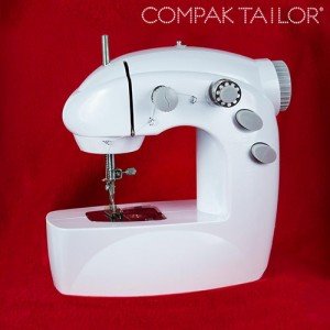 Compak Tailor Kannettava Ompelukone