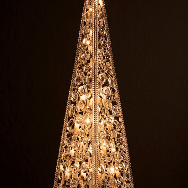 Koristeellinen LED Pyramidi - Image 5