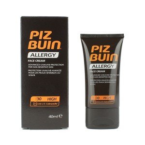 PIZ BUIN Allergy Kasvovoide SPF30