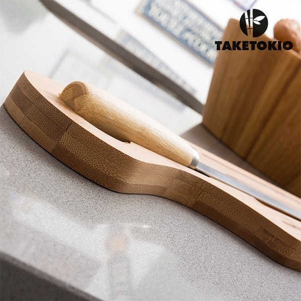 Bambu-Leivän-Leikkuulauta-ja-Veitsi-TakeTokio-1
