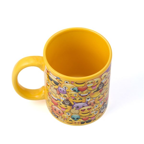 XL-Emoji-Kollaasi-Muki-1 XL-Emoji-Kollaasi-Muki-1